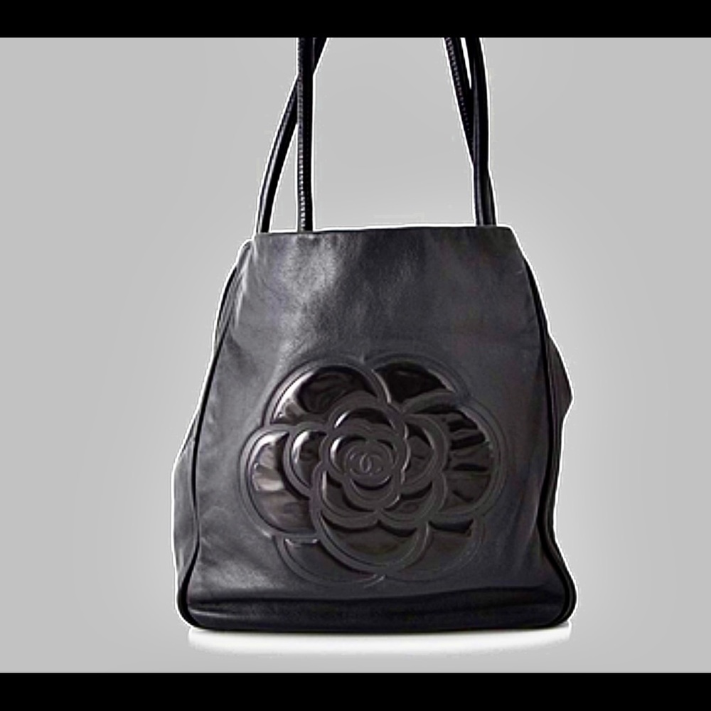 🚫SOLD❗️Chanel Vintage Camelia Black on Black Tote